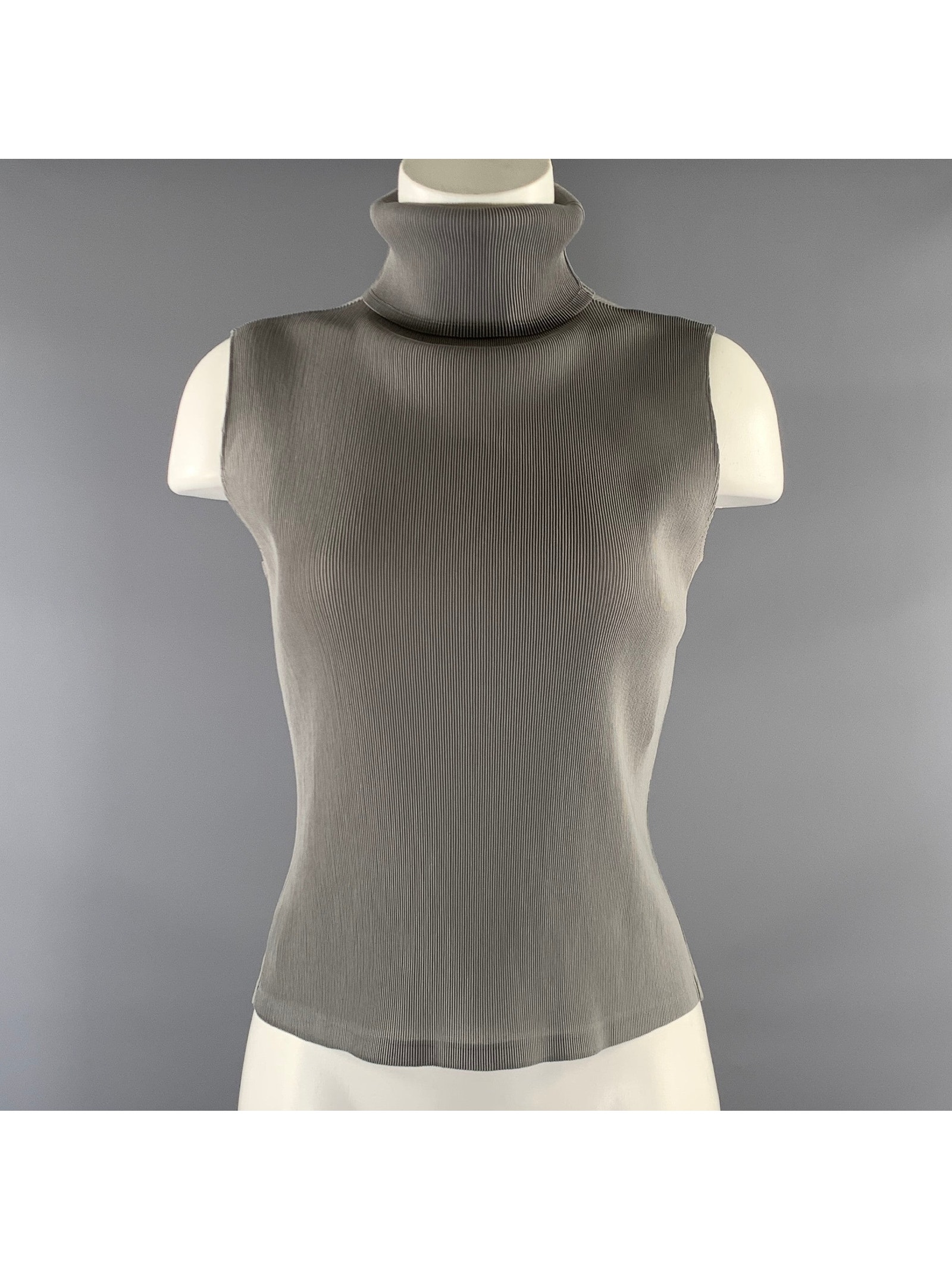 Pleats Please By Issey Miyake Size M Grey Polyester Crinkled Dress Top